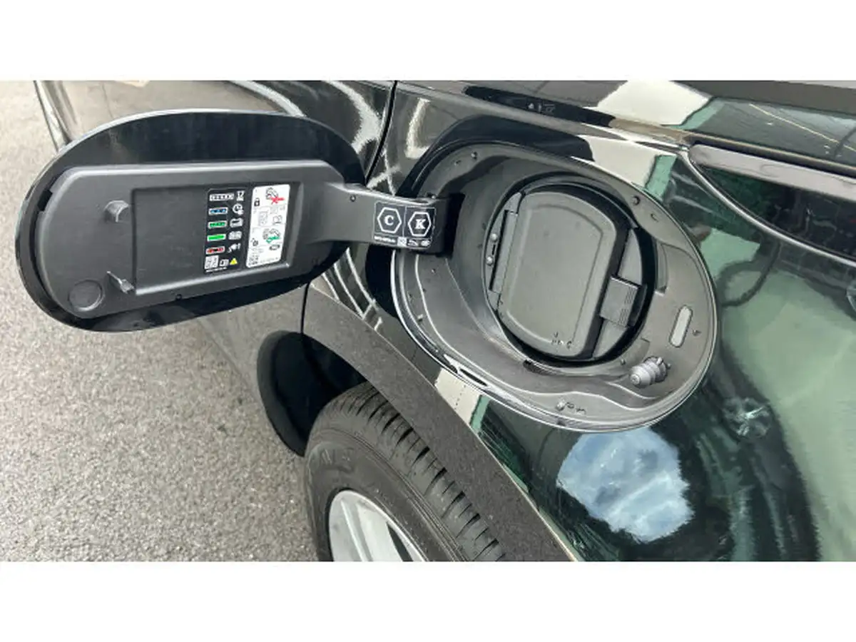2024-land-rover-range-rover-evoque-15-p270e-s-big-41
