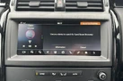 2018-land-rover-discovery-20-si4-se-small-18