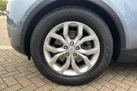 2018-land-rover-discovery-20-si4-se-small-40