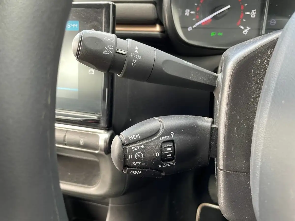 2020-citroen-c3-12-puretech-origins-83ps-big-23