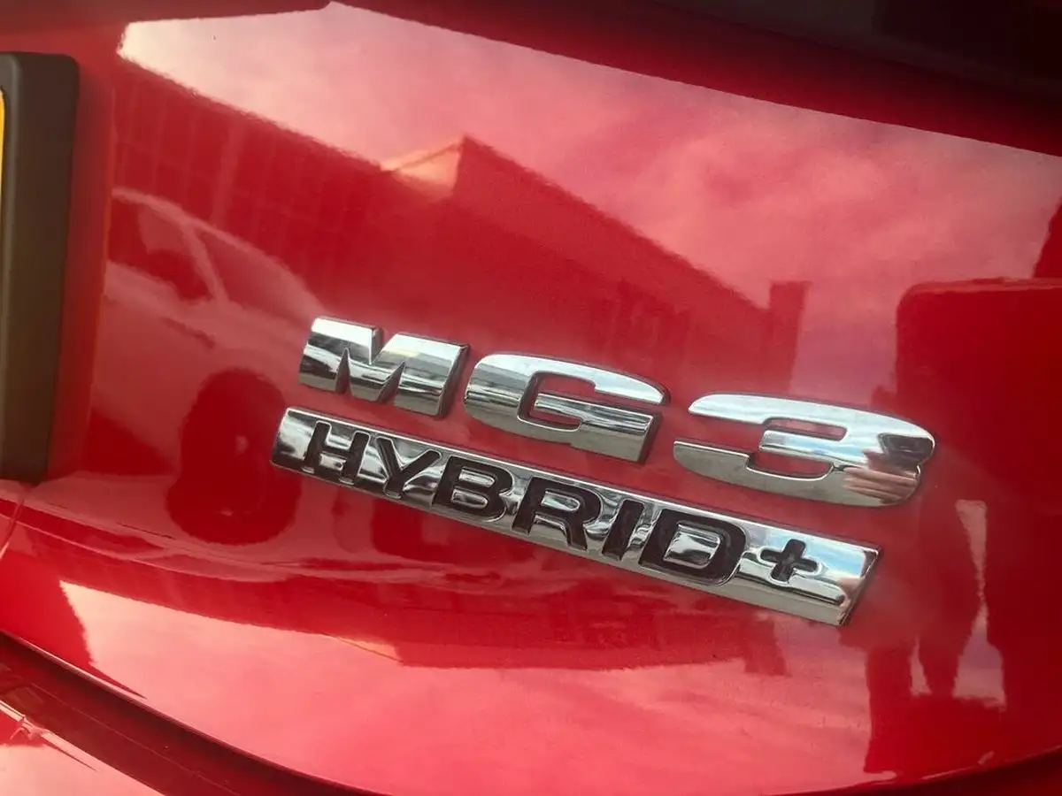 2024-mg-mg3-15-trophy-big-20