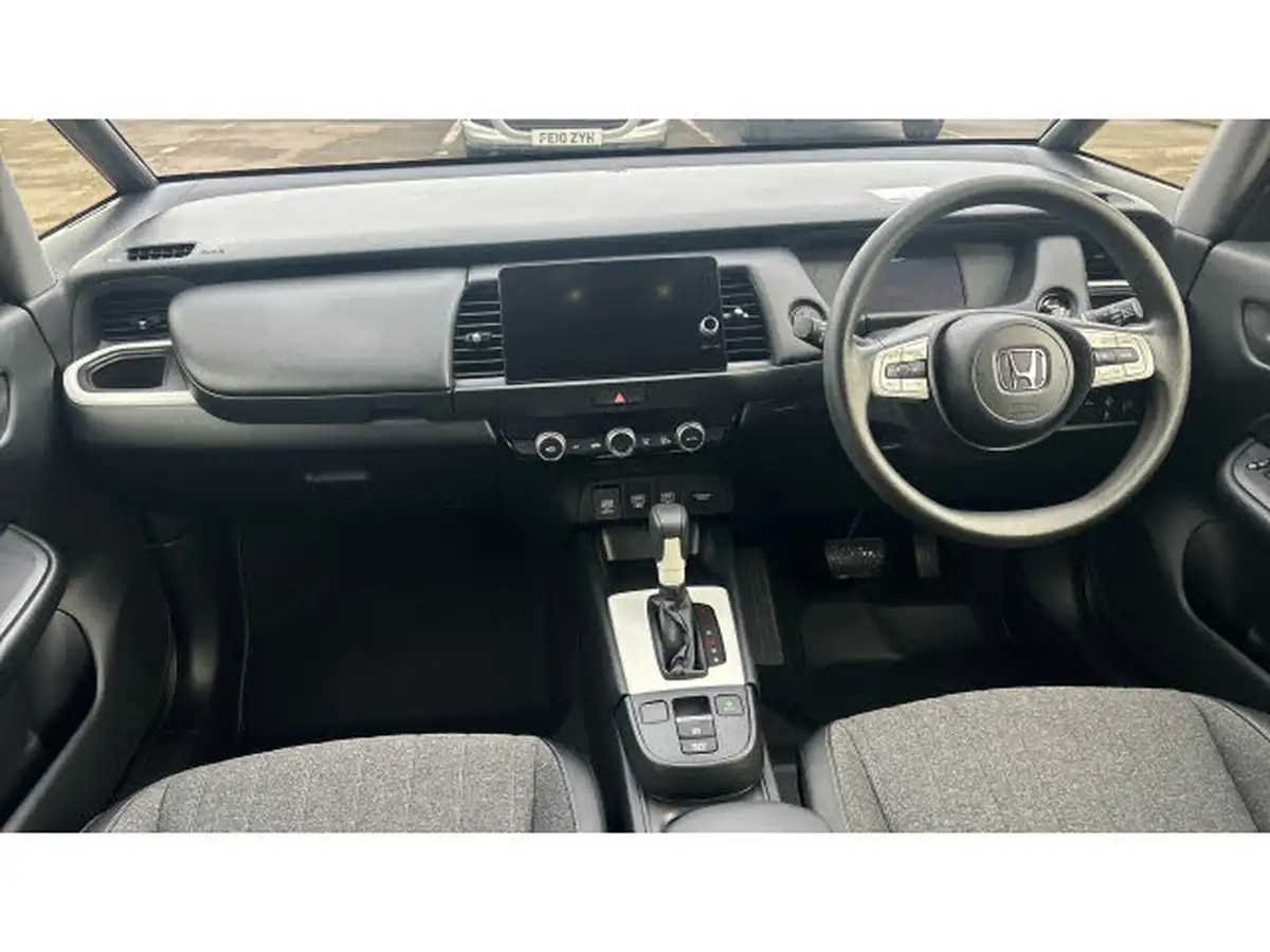 2023-honda-jazz-15-i-mmd-sr-big-3