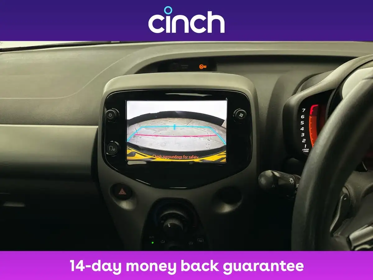 2021-toyota-aygo-10-vvt-i-x-play-tss-x-shift-big-27