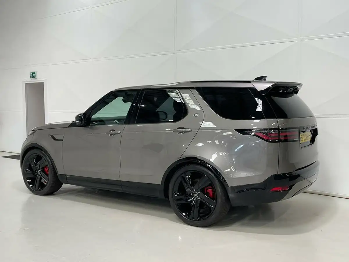 2021-land-rover-discovery-30-d300-r-dynamic-hse-big-4