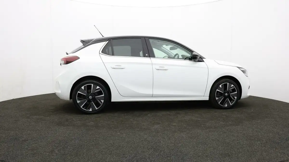2021-vauxhall-corsa-e-elite-premium-big-29