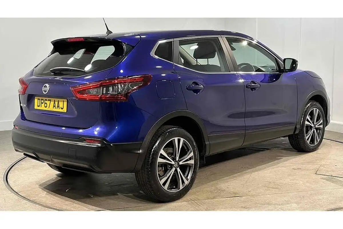 2018-nissan-qashqai-12-dig-t-acenta-big-5