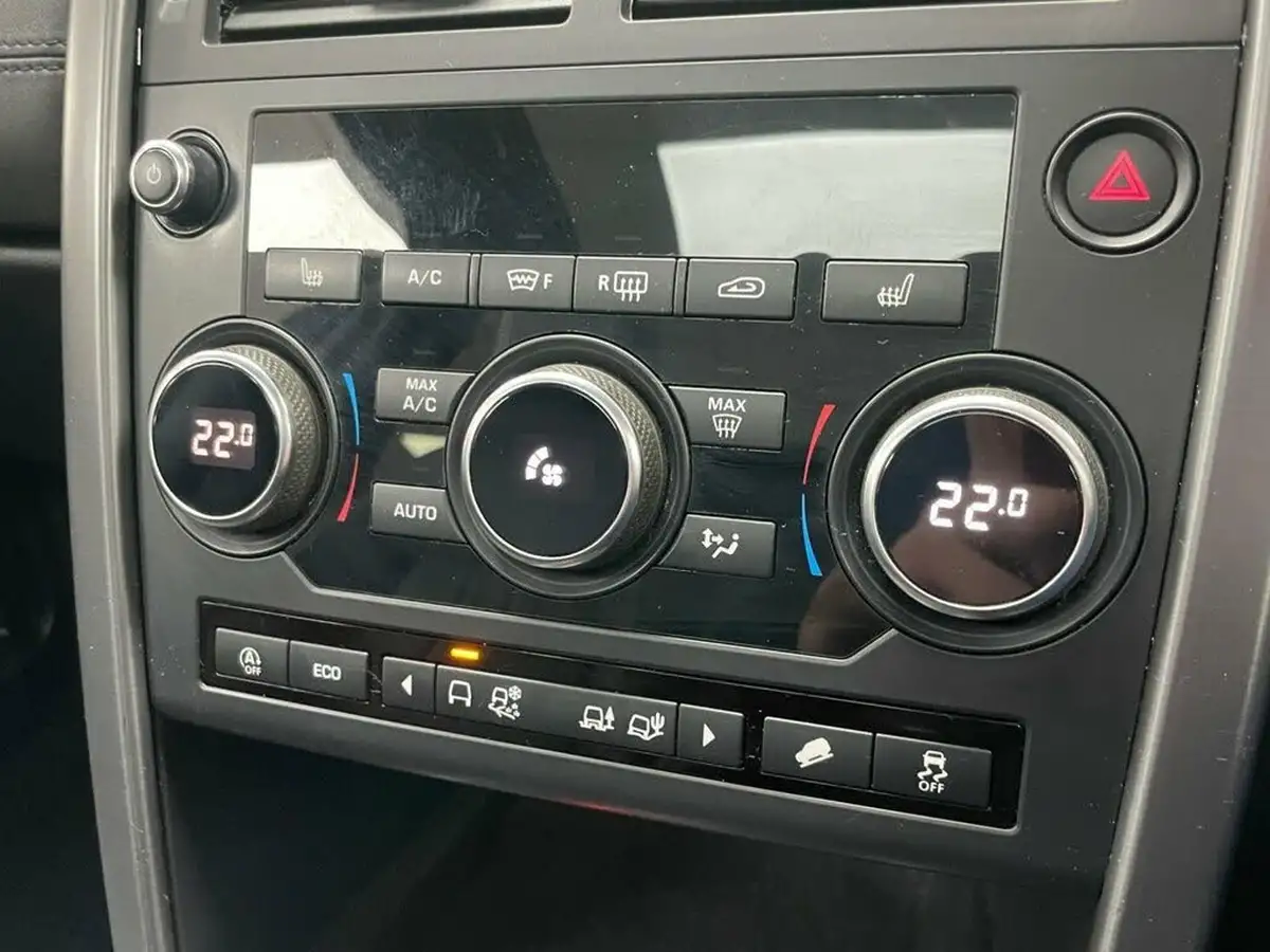 2019-land-rover-discovery-sport-20td4-landmark-big-39