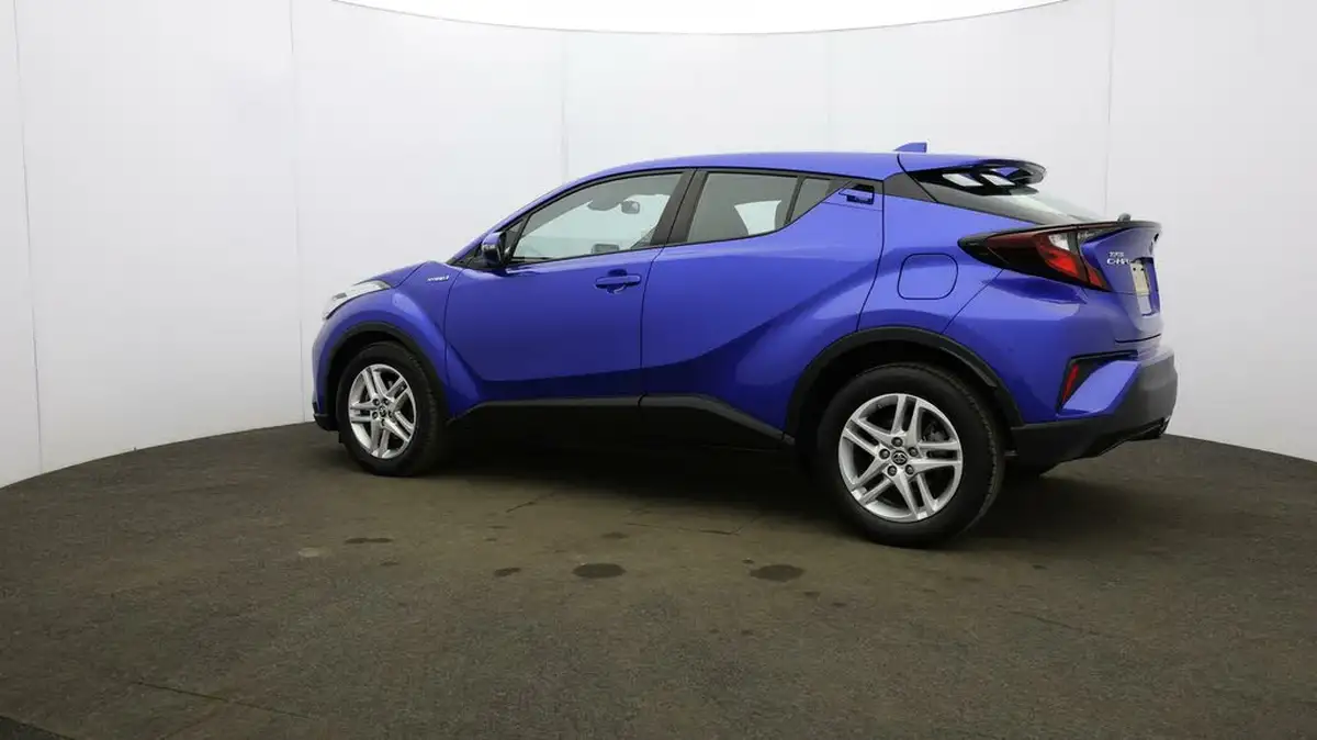 2021-toyota-c-hr-18-vvt-i-icon-big-64