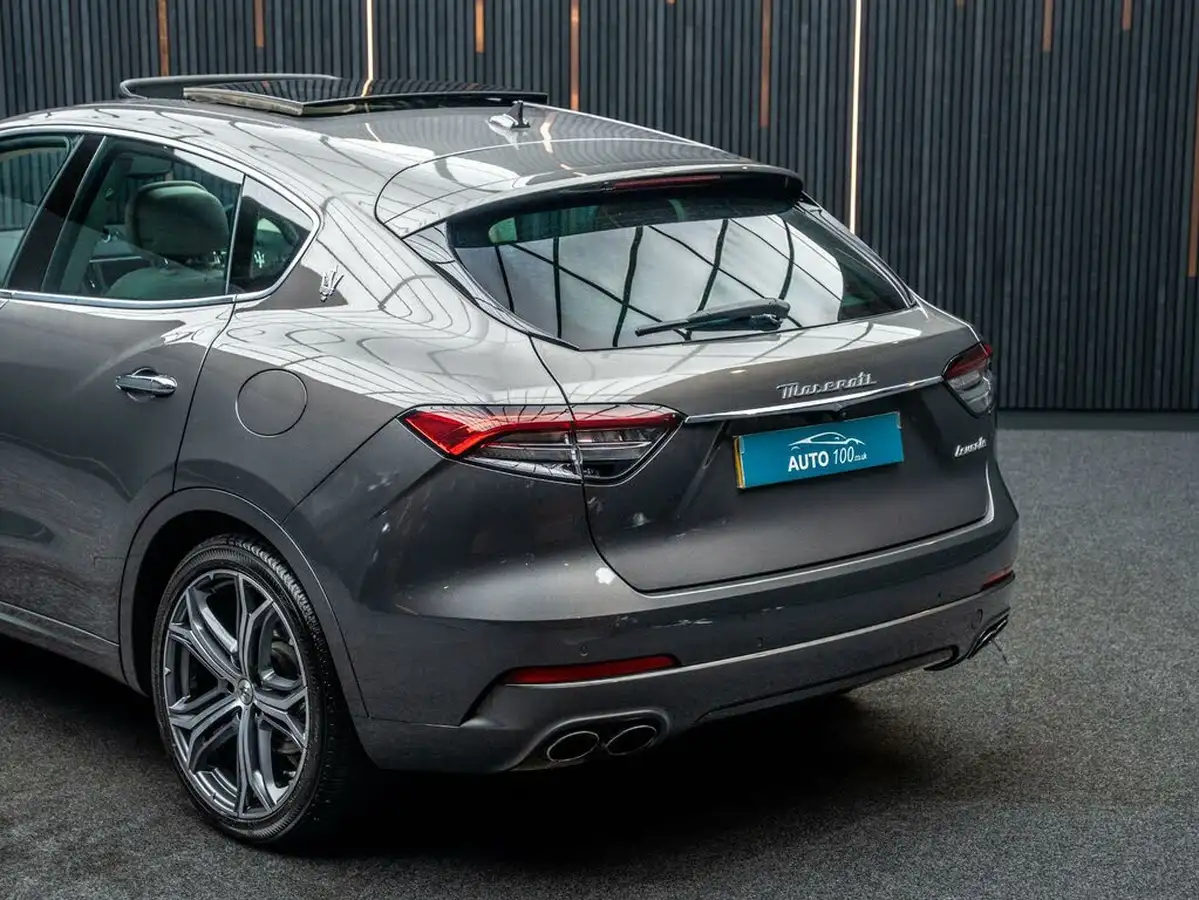 2021-maserati-levante-20-gt-big-18