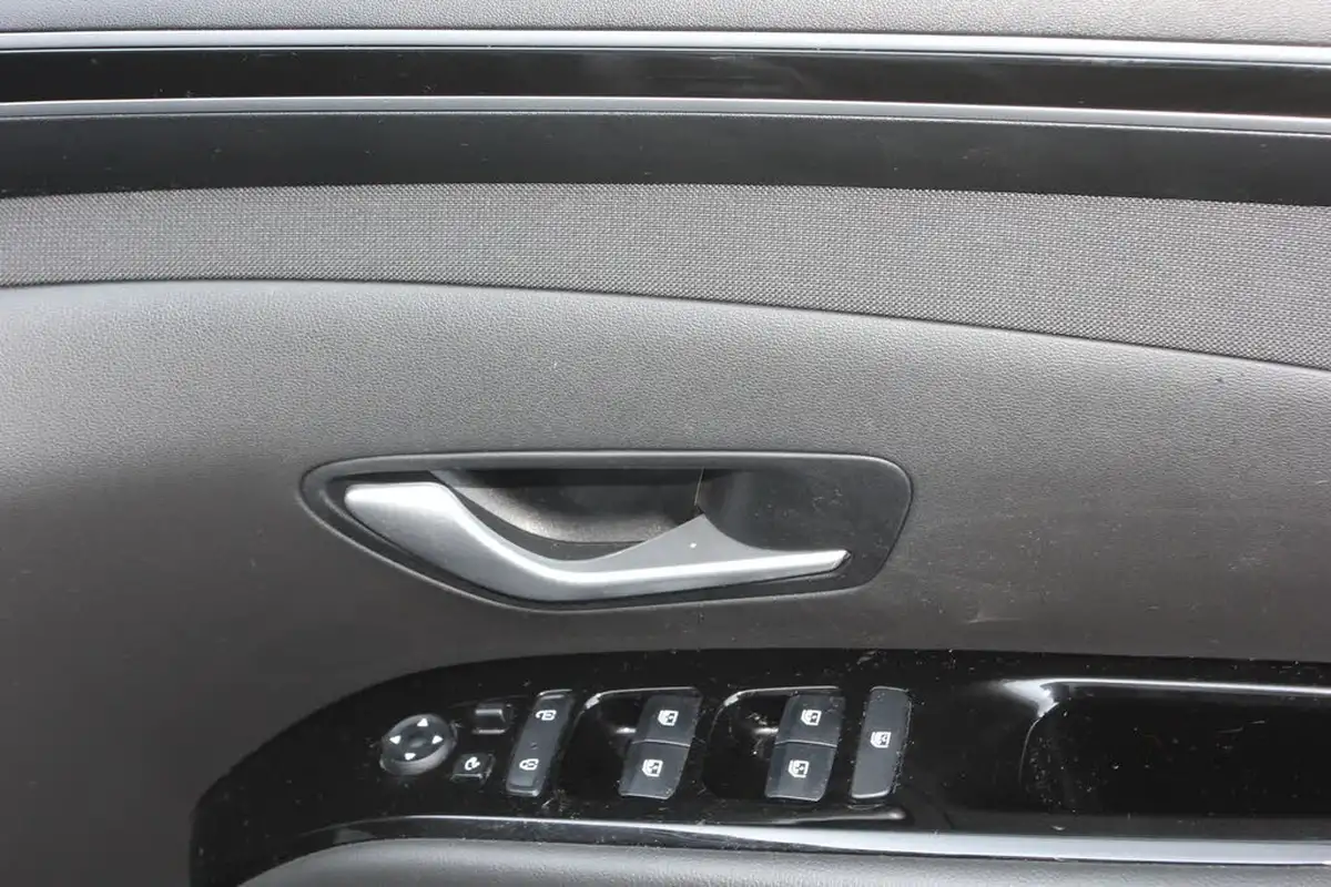 2022-hyundai-tucson-16-t-gdi-premium-150ps-big-16