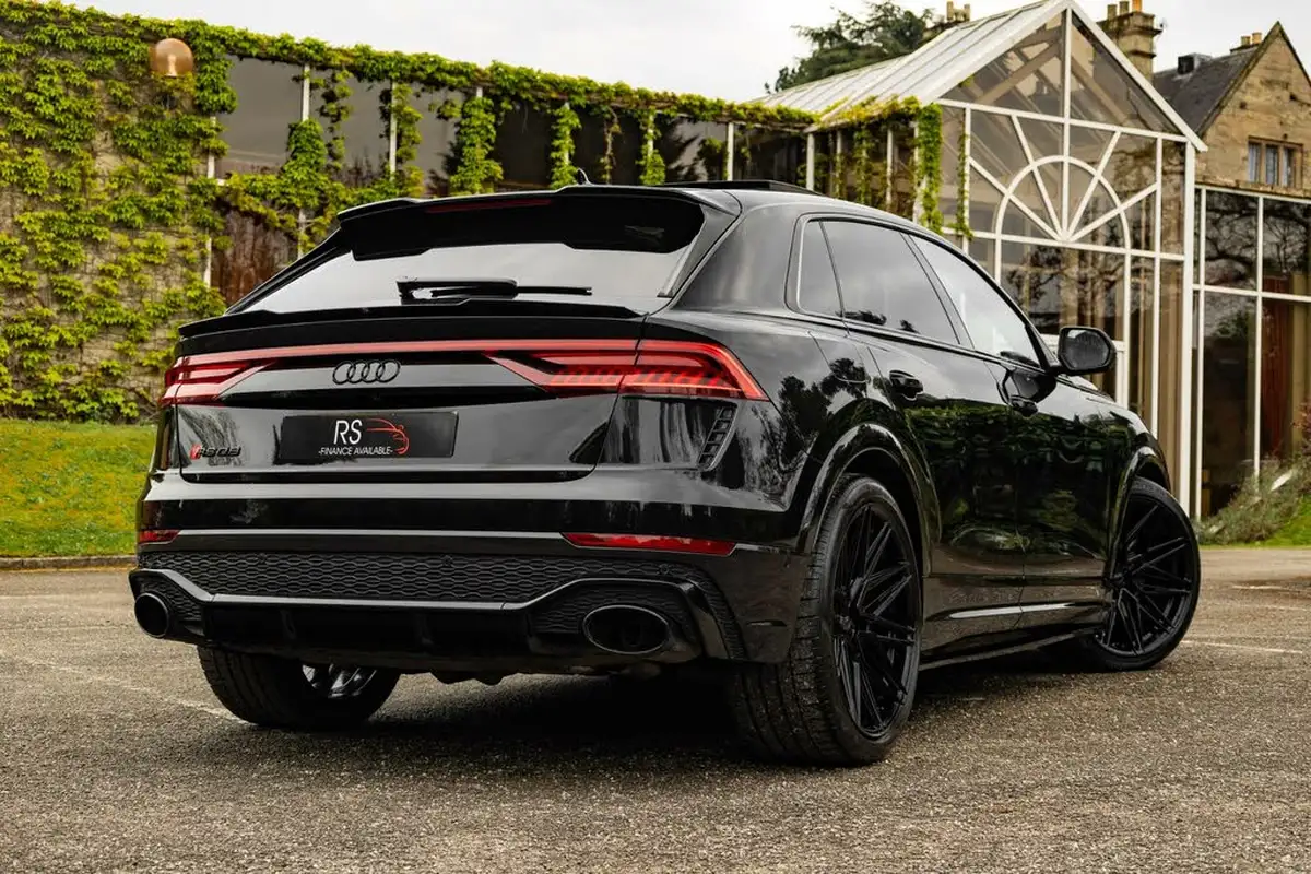 2020-audi-rs-q8-40-tfsi-vorsprung-big-17
