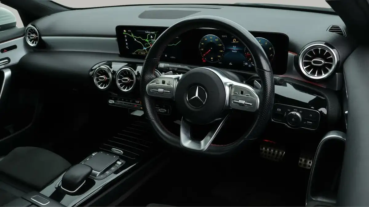 2020-mercedes-benz-a-class-13-a200-amg-line-premium-plus-hatchback-5d-7g-dct-big-9