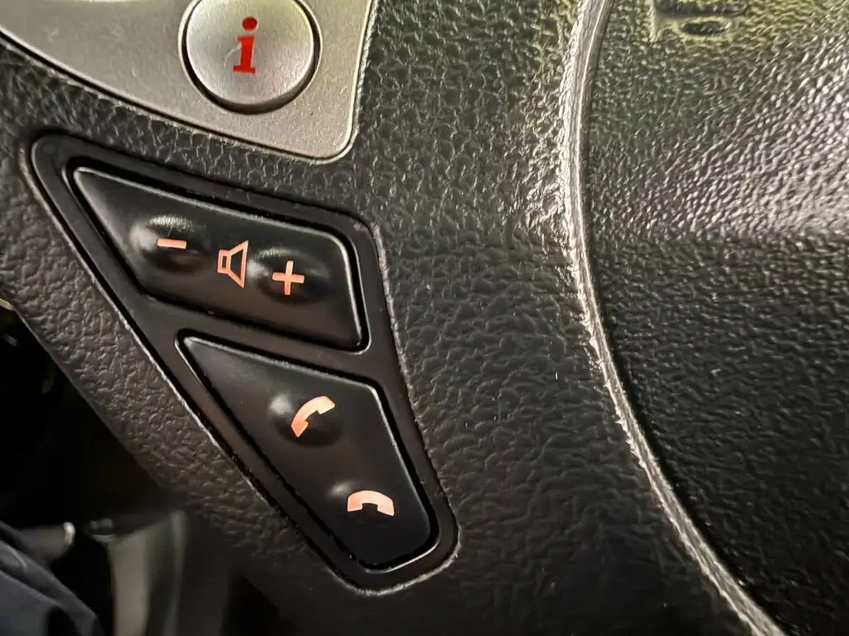 2017-nissan-juke-15dci-n-connecta-ss-big-16
