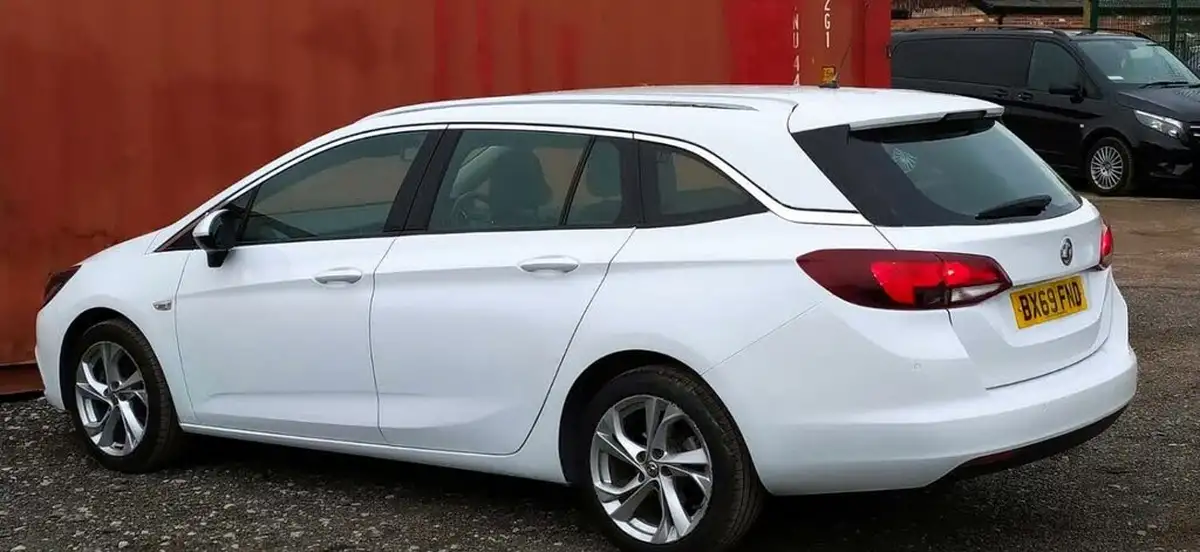 2019-vauxhall-astra-14i-16v-turbo-sri-ss-sport-tourer-auto-big-10