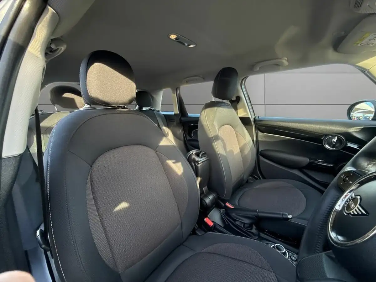 2023-mini-cooper-15-cooper-classic-premium-auto-hatchback-5d-auto-big-10