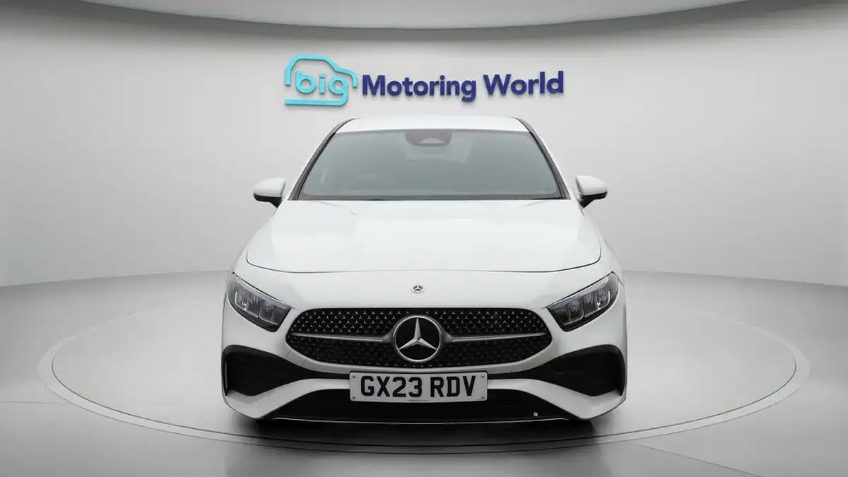 2023-mercedes-benz-a-class-13-a180-amg-line-executive-hatchback-5d-7g-dct-big-2
