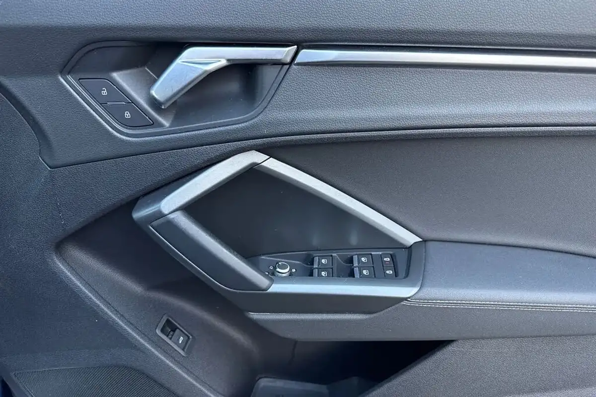 2021-audi-q3-15-35-tfsi-s-line-cod-station-wagon-big-20