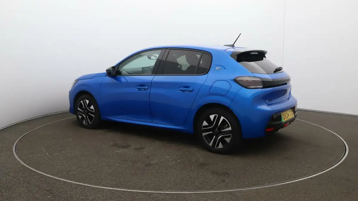 2024-peugeot-208-e-e-style-big-28