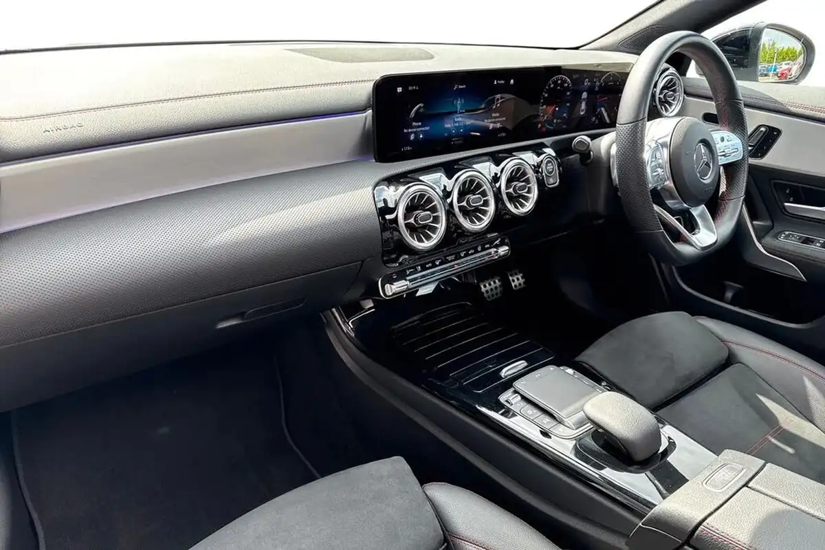 2023-mercedes-benz-cla-20d-cla-220d-amg-line-premium-plus-night-edition-coupe-4d-big-14