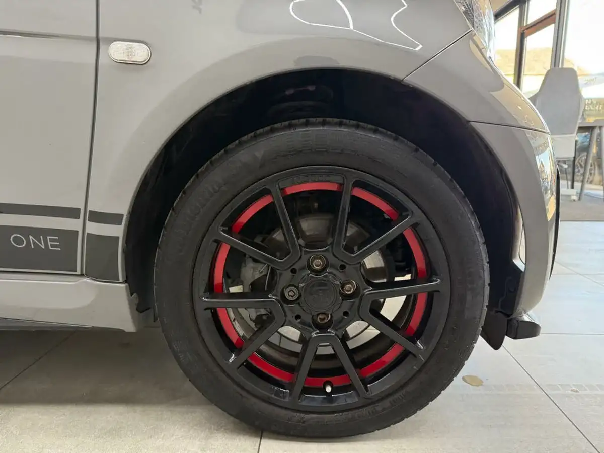 2020-smart-fortwo-eq-edition-one-coupe-big-17