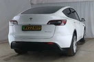 2022-tesla-model-y-e-long-range-small-1