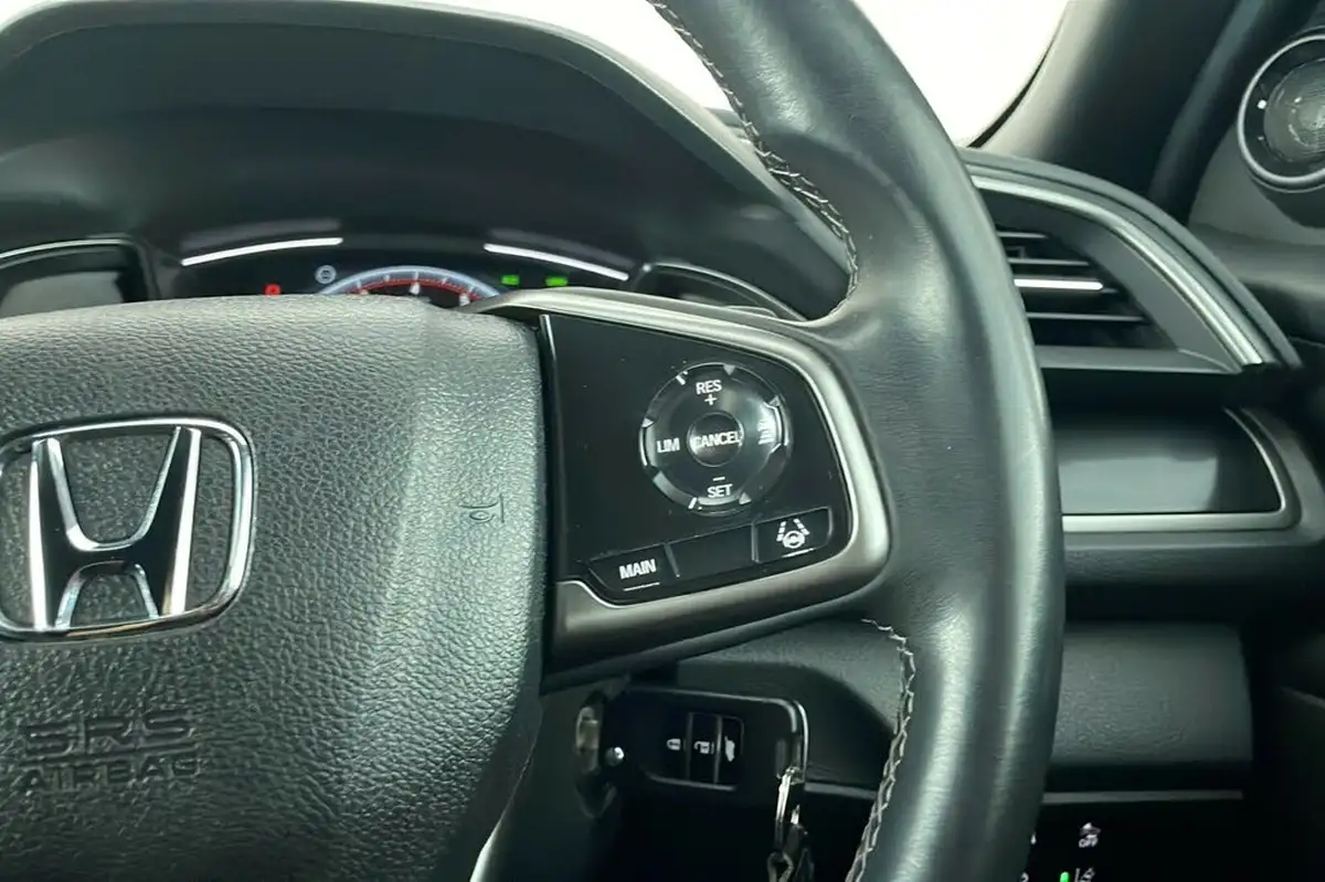 2021-honda-civic-15-vtec-turbo-sport-ss-cvt-big-15