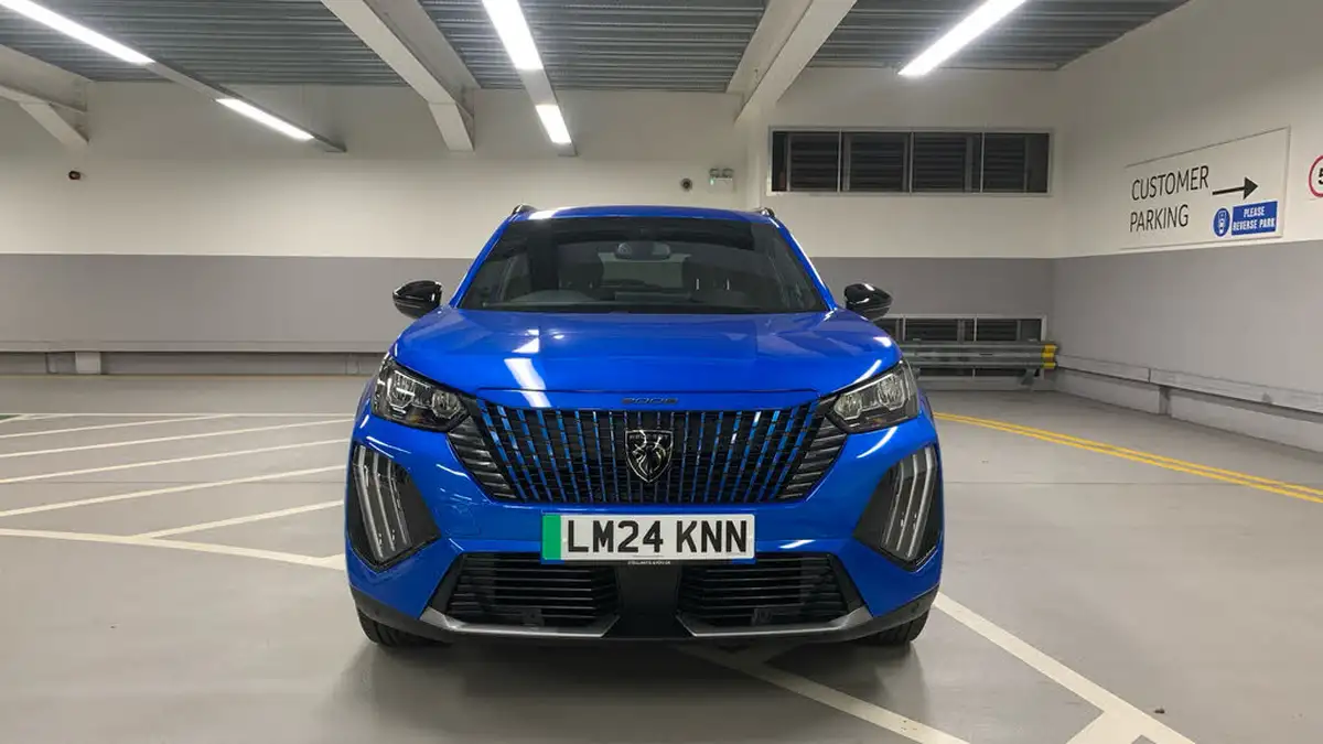 2024-peugeot-2008-suv-e-allure-136ps-50kwh-big-7