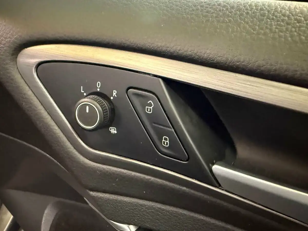 2019-volkswagen-golf-15-tsi-match-edition-150ps-hatchback-big-11