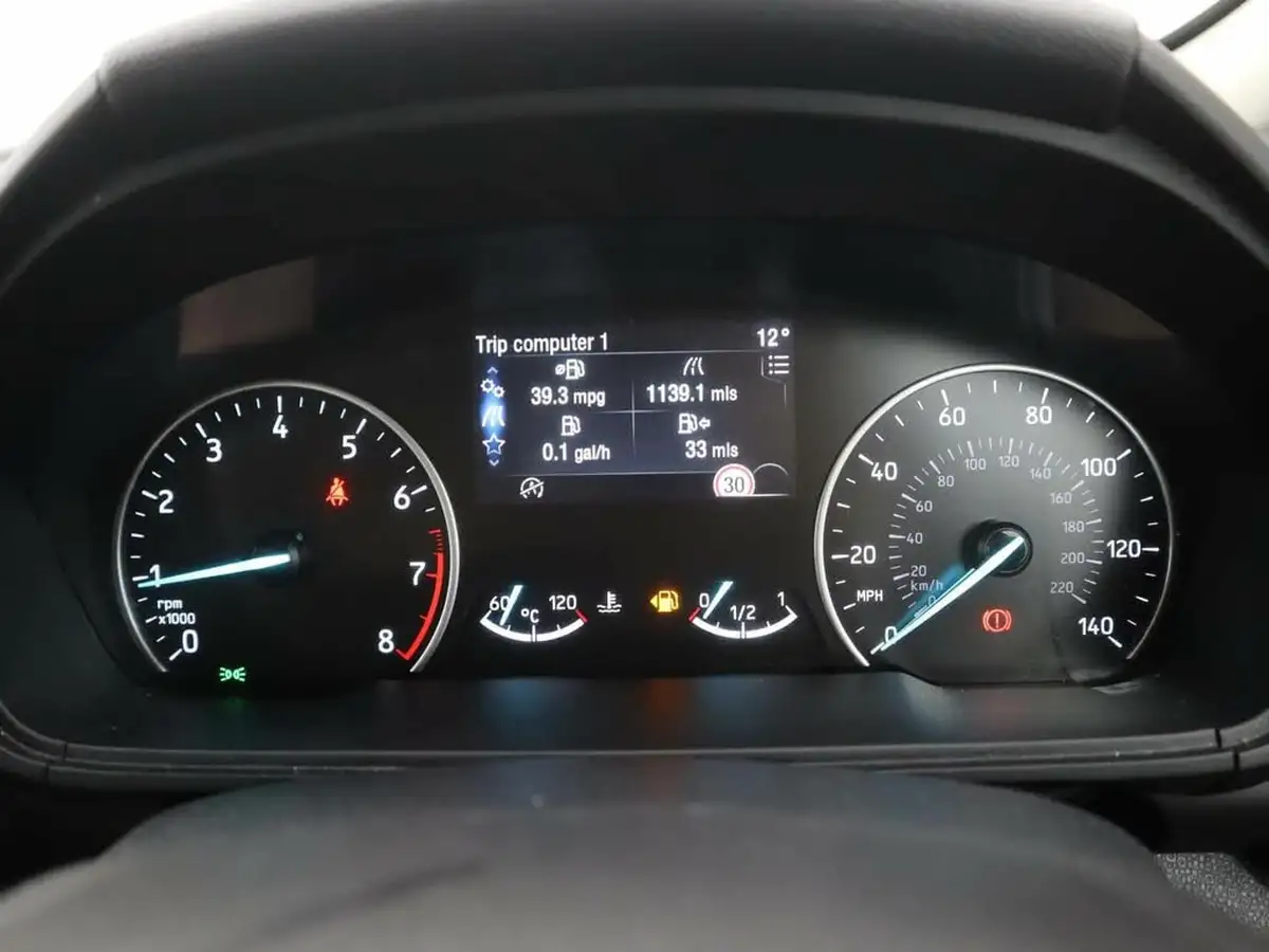 2022-ford-ecosport-10t-titanium-big-16