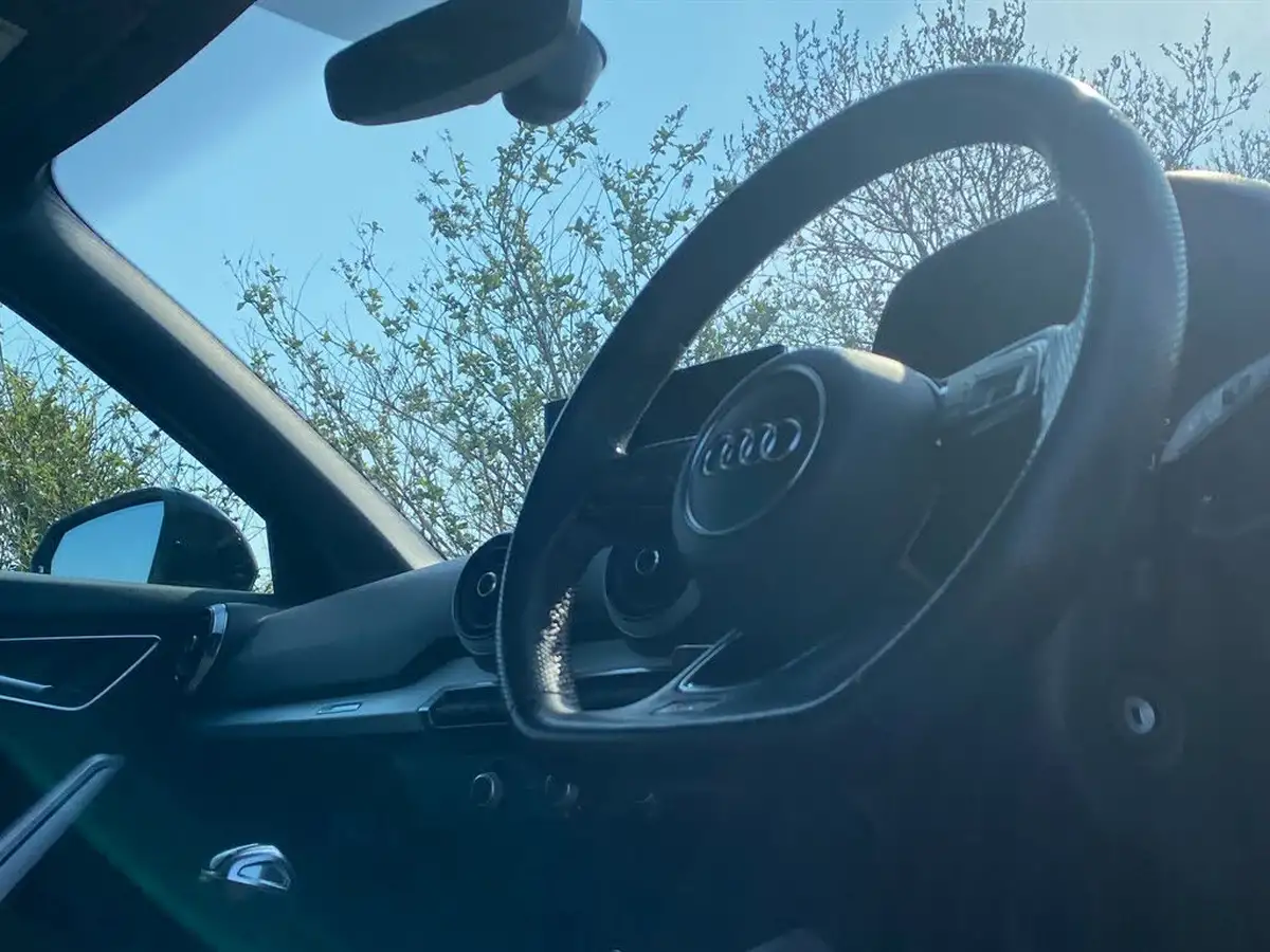 2021-audi-q2-10-30-tfsi-black-edition-big-35