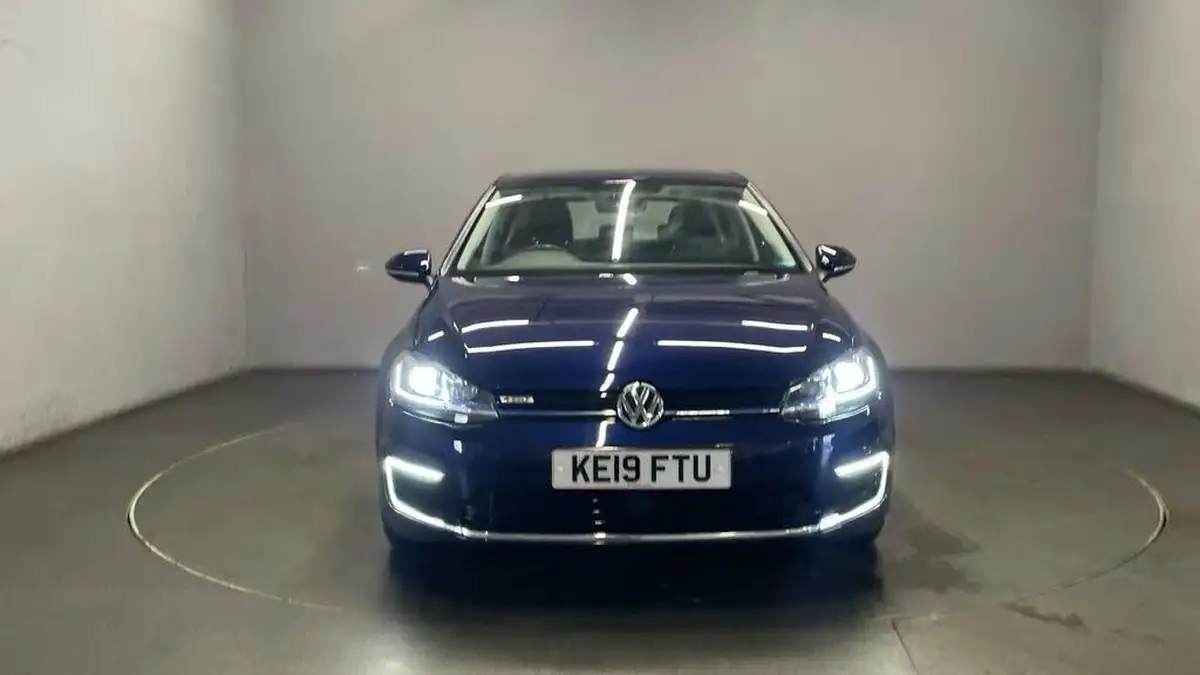 2019-volkswagen-golf-e-e-golf-big-10