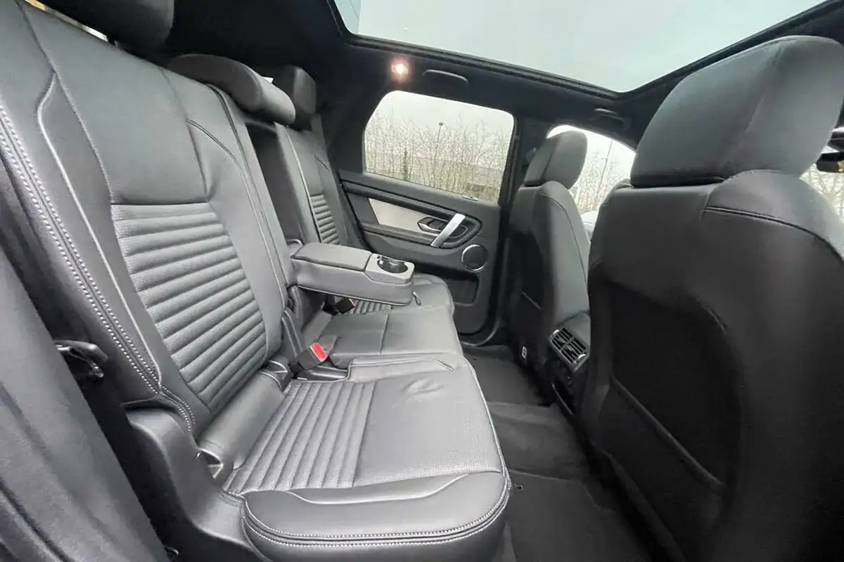 2024-land-rover-discovery-sport-20-d200-dynamic-se-big-41