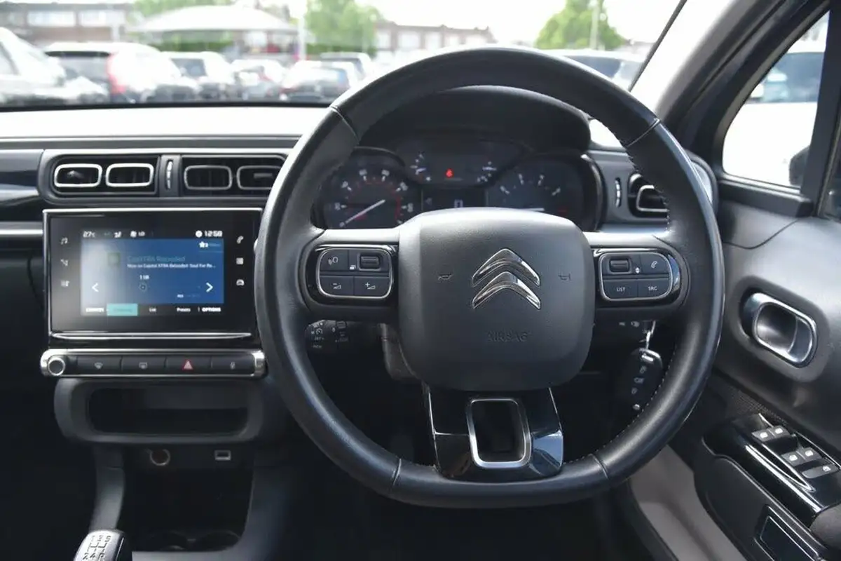 2021-citroen-c3-12-puretech-flair-83ps-big-25