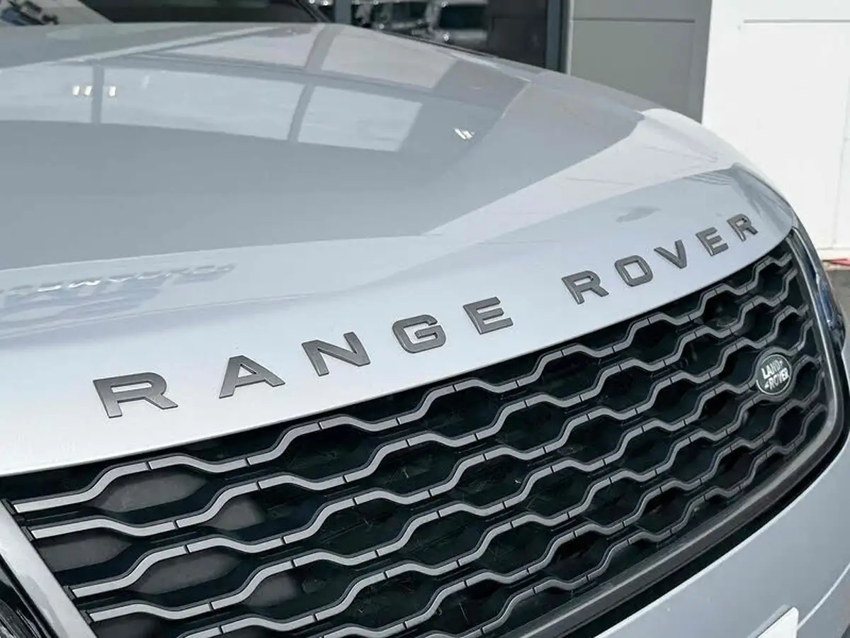 2022-land-rover-range-rover-velar-20-d200-r-dynamic-se-big-7