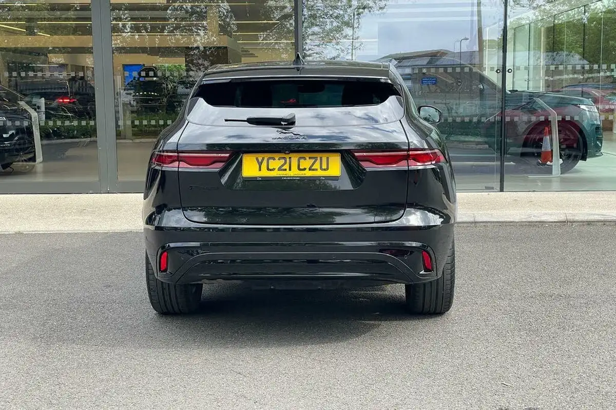 2021-jaguar-f-pace-20-d200-r-dynamic-s-mhev-big-7