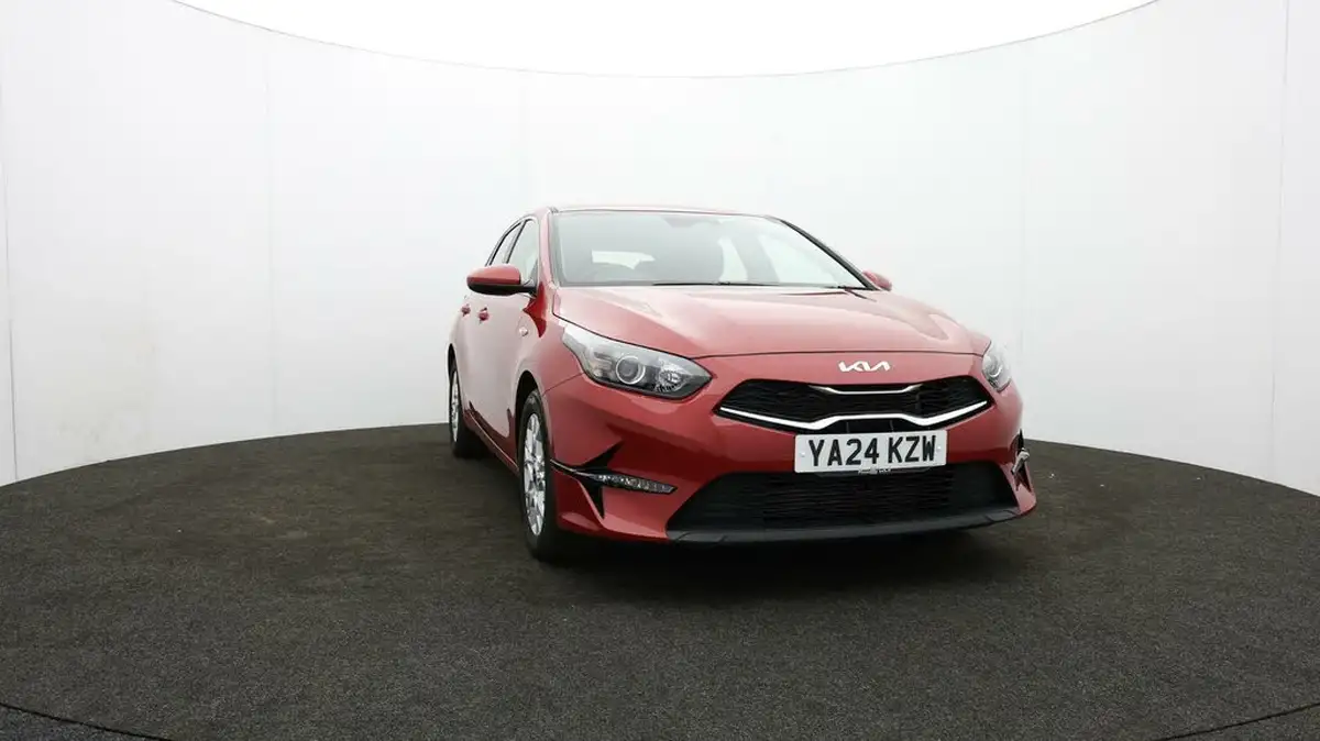 2024-kia-ceed-15-t-gdi-2-138bhp-hatchback-big-44