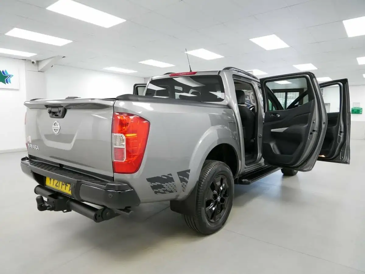 2021-nissan-navara-23dci-tt-n-guard-8-navileathersunroof-auto-big-26