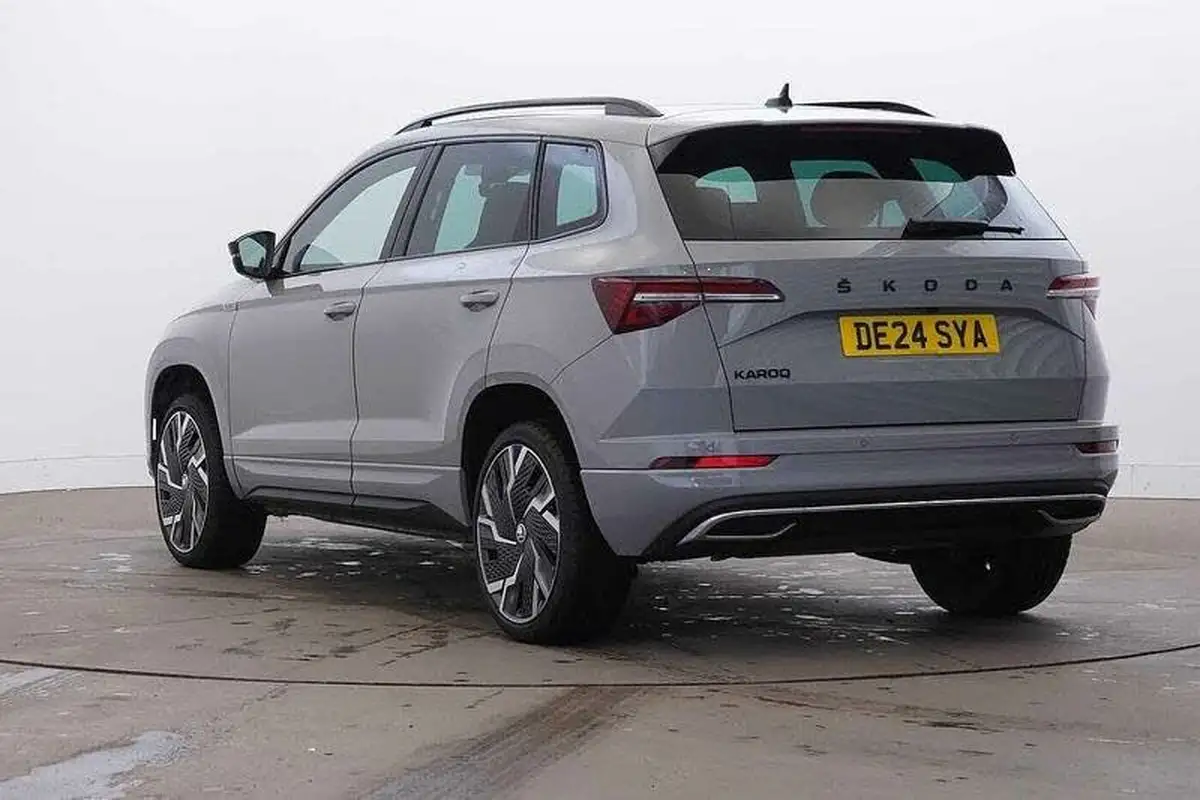 2024-skoda-karoq-15-tsi-sportline-big-2