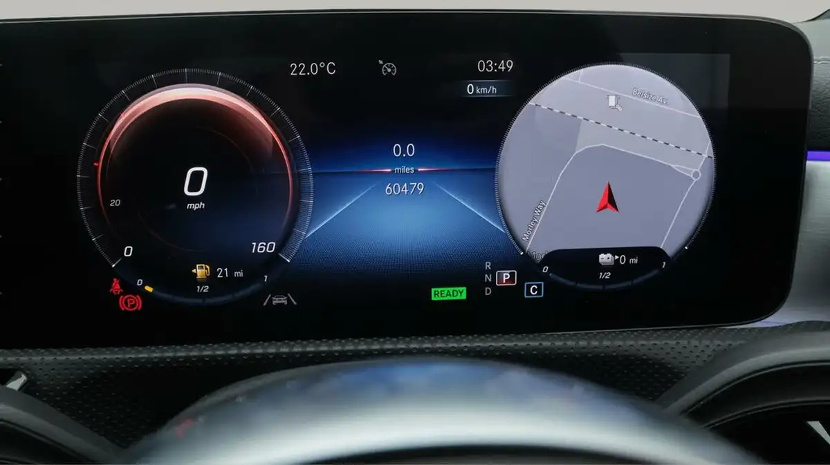 2021-mercedes-benz-a-class-13-a250e-amg-line-premium-plus-edition-saloon-4d-big-10