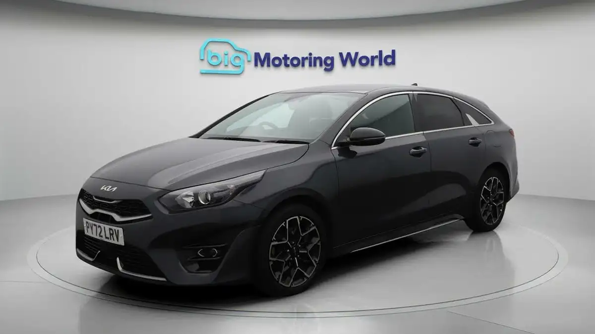 2022-kia-pro-ceed-15-t-gdi-gt-line-big-3