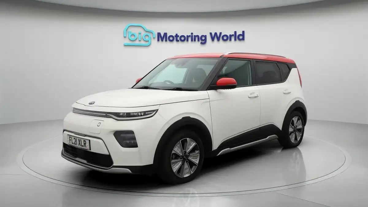 2021-kia-soul-ev-first-edition-big-3
