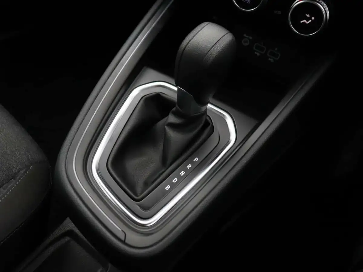 2022-renault-clio-16-evolution-big-29