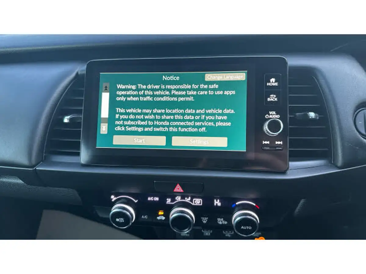 2021-honda-jazz-15-i-mmd-sr-109ps-big-11
