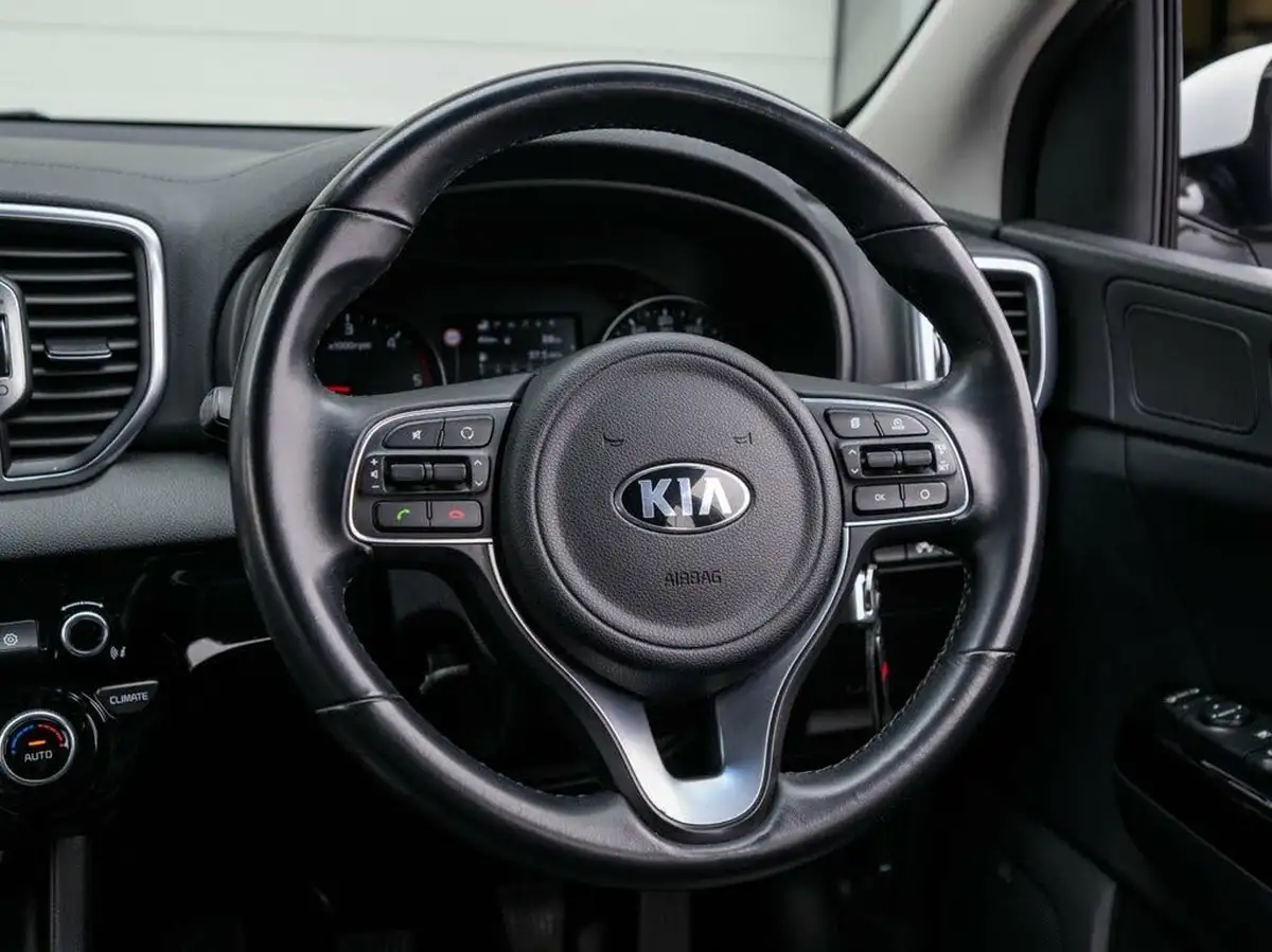 2016-kia-sportage-17crdi-3-big-33
