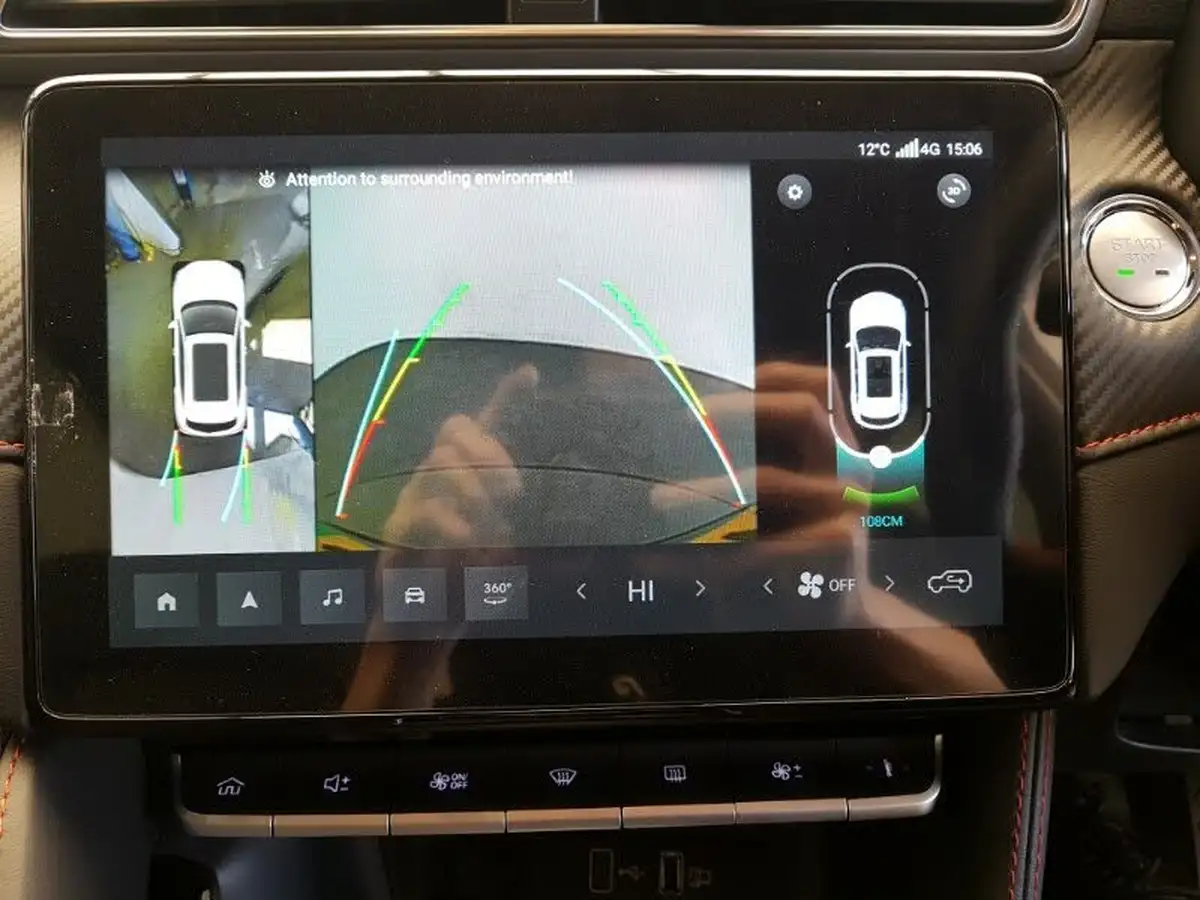2025-mg-zs-suv-e-trophy-connect-ev-176ps-big-11