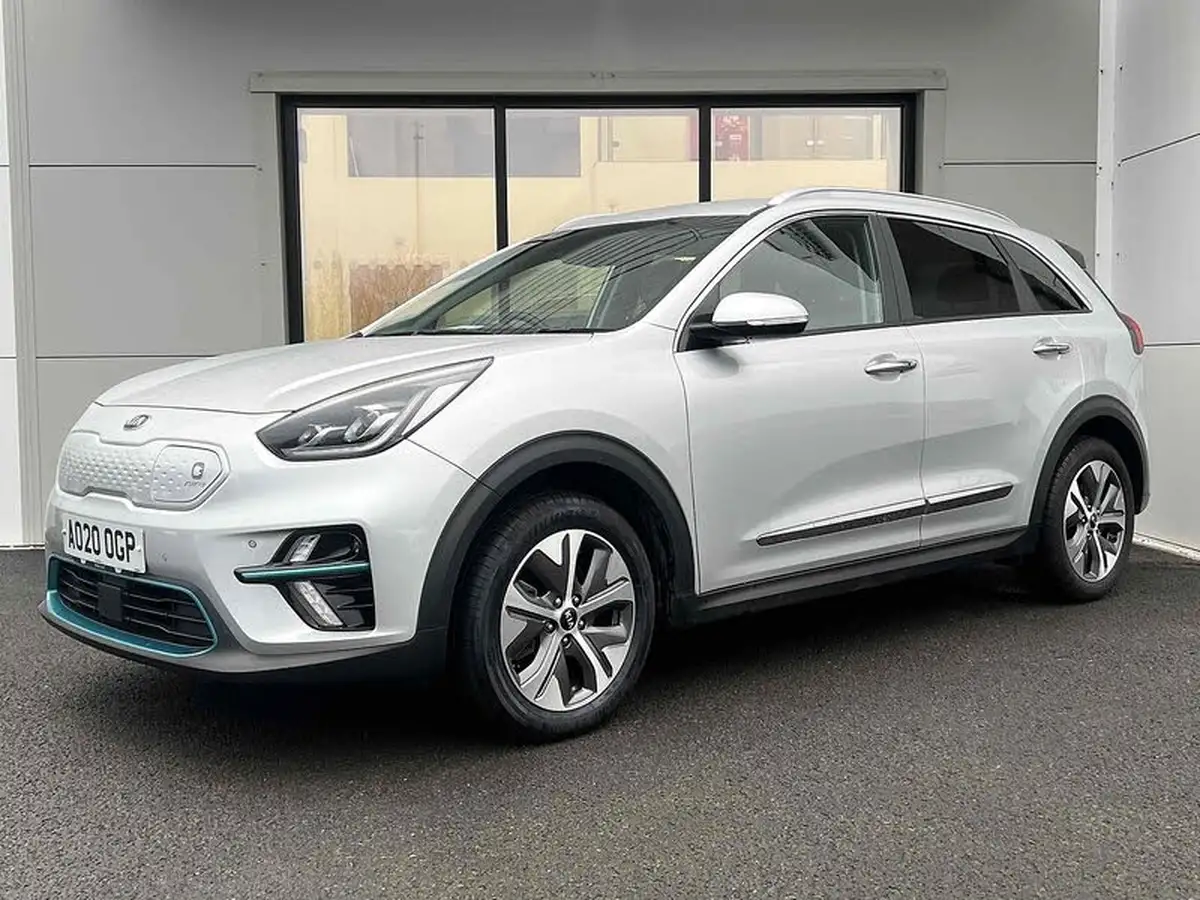2020-kia-e-niro-ev-4-big-17