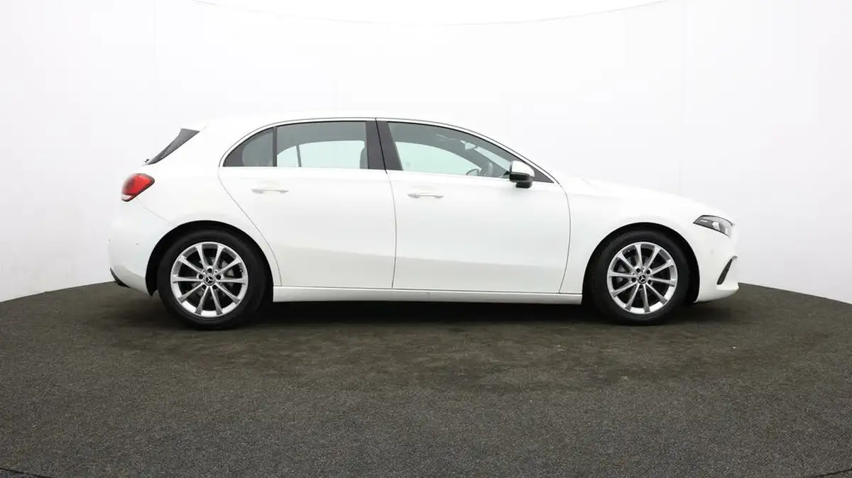 2018-mercedes-benz-a-class-13-a200-sport-executivess-hatchback-5d-7g-dct-big-38