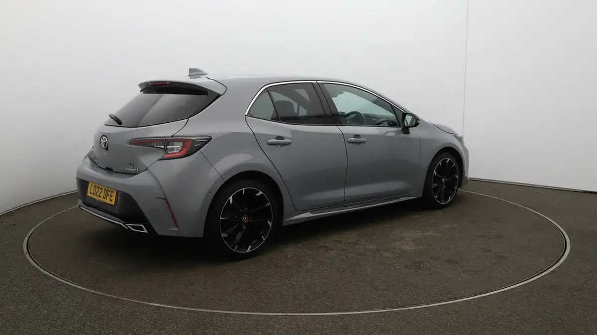 2022-toyota-corolla-20-vvt-i-gr-sport-181bhp-spare-wheel-hatchback-big-51
