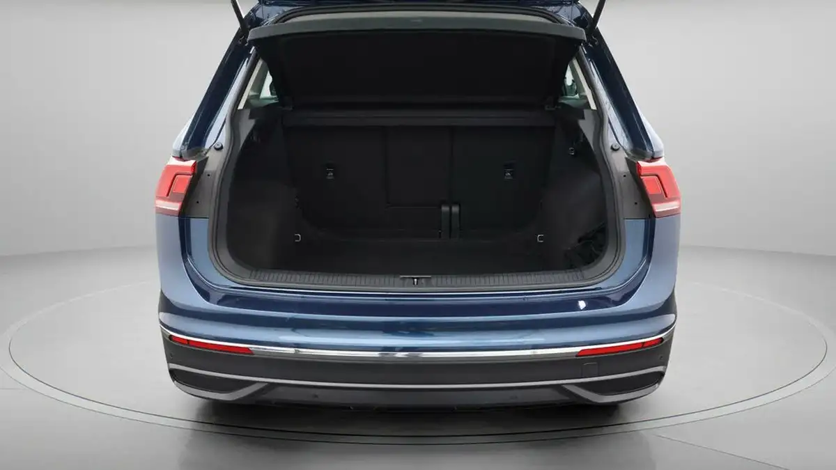 2022-volkswagen-tiguan-15-tsi-life-150ps-big-16