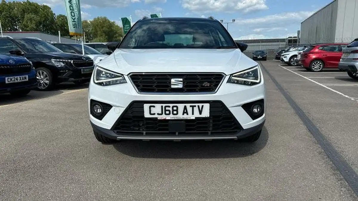 2019-seat-arona-10-tsi-fr-sport-ss-big-36